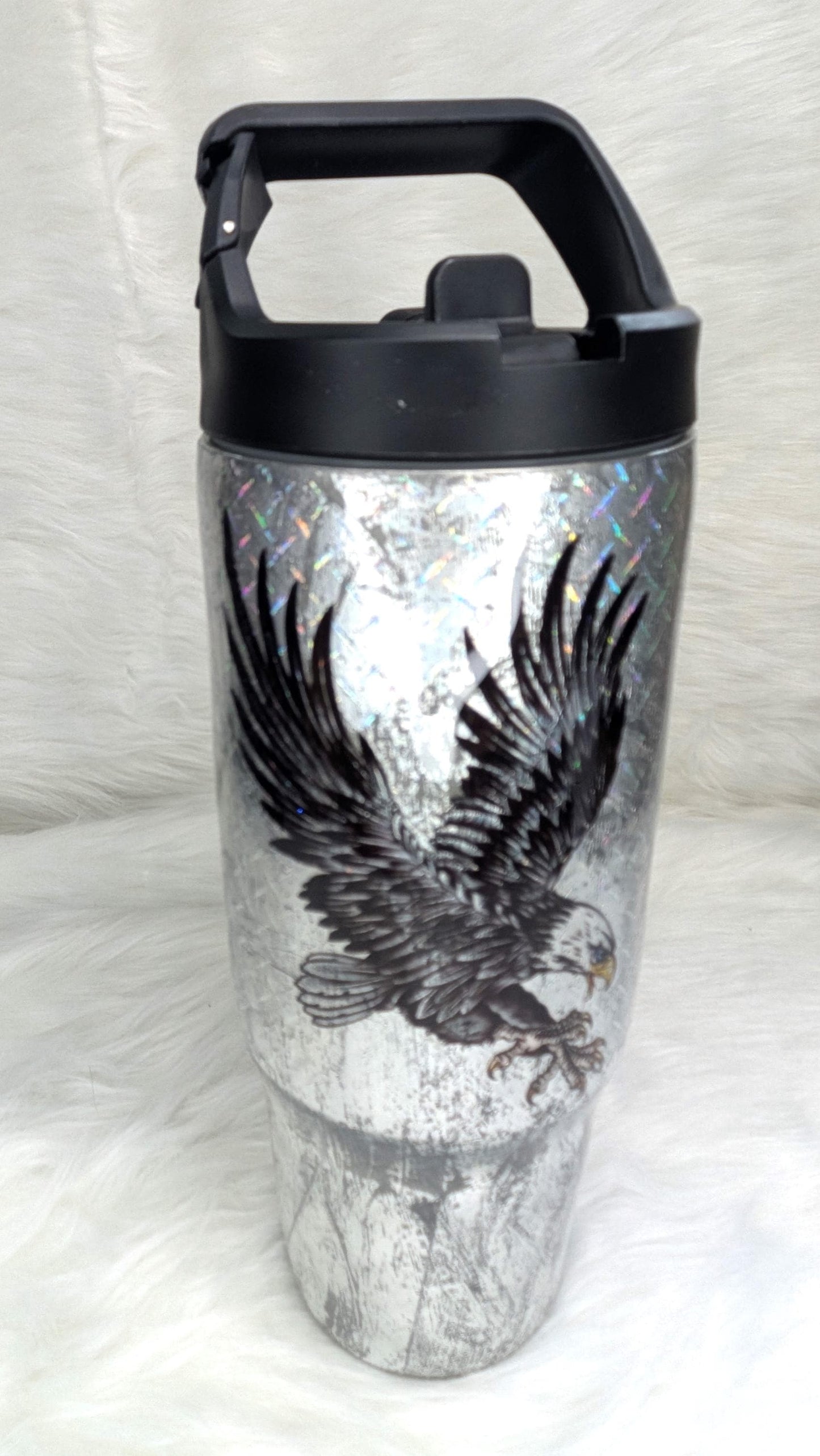 Distressed Diamond Plate Eagle 30 oz Clip Hydro Stainless Steel Tumbler