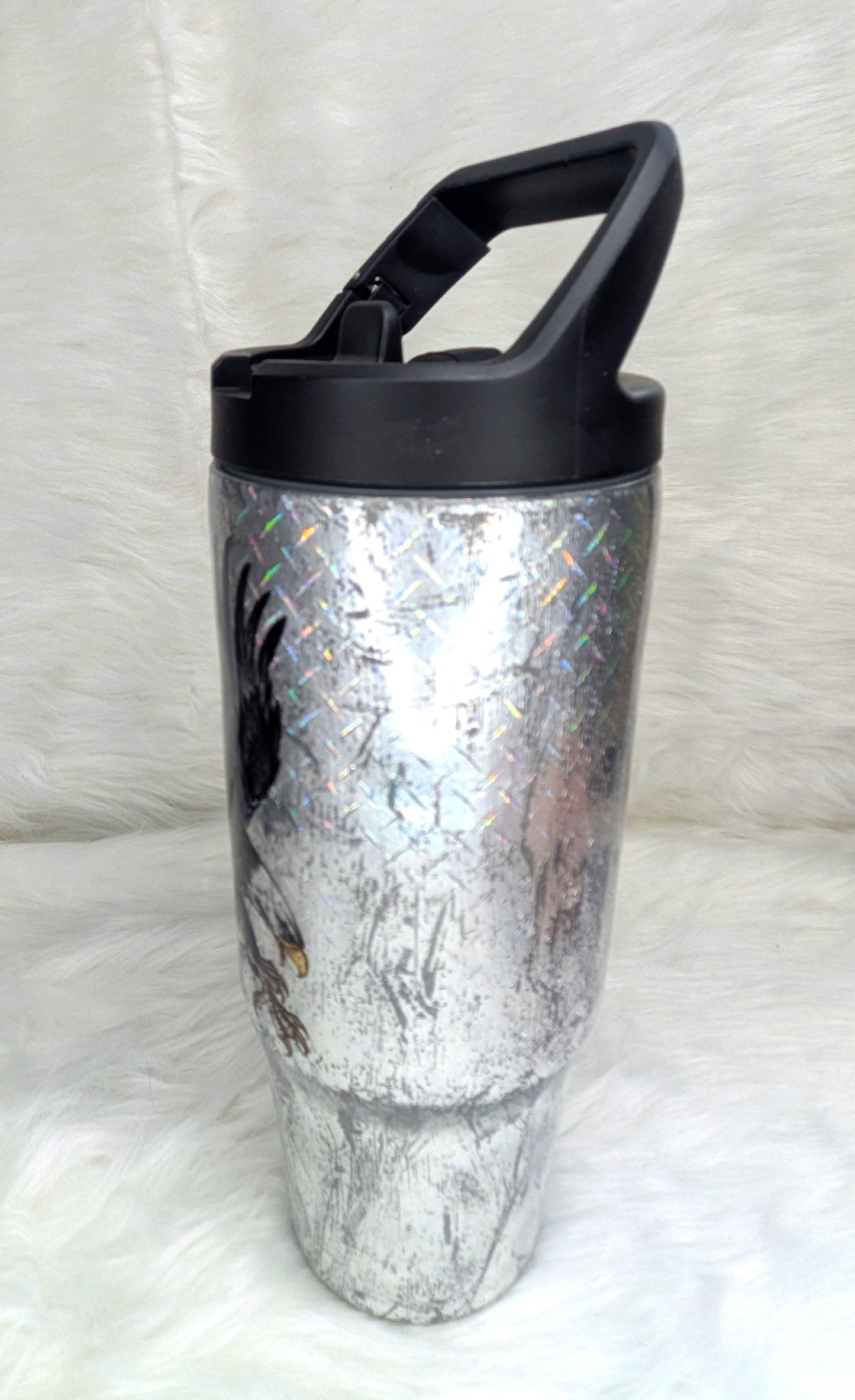 Distressed Diamond Plate Eagle 30 oz Clip Hydro Stainless Steel Tumbler