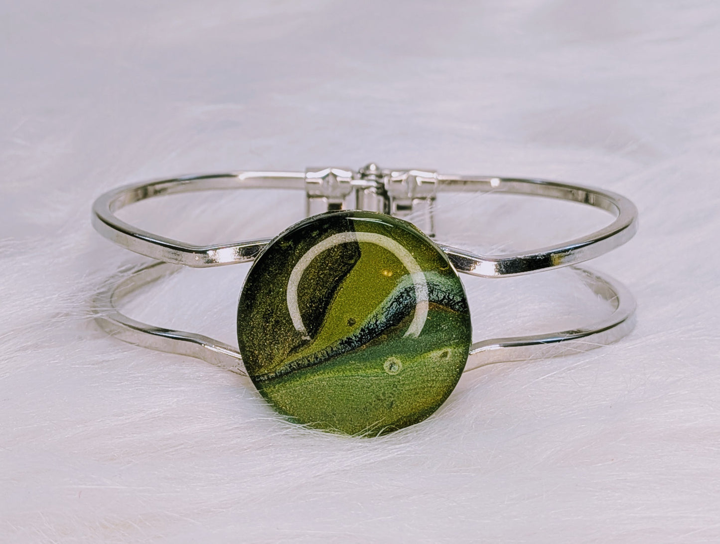 Acrylic Paint Skin Bangle Bracelet