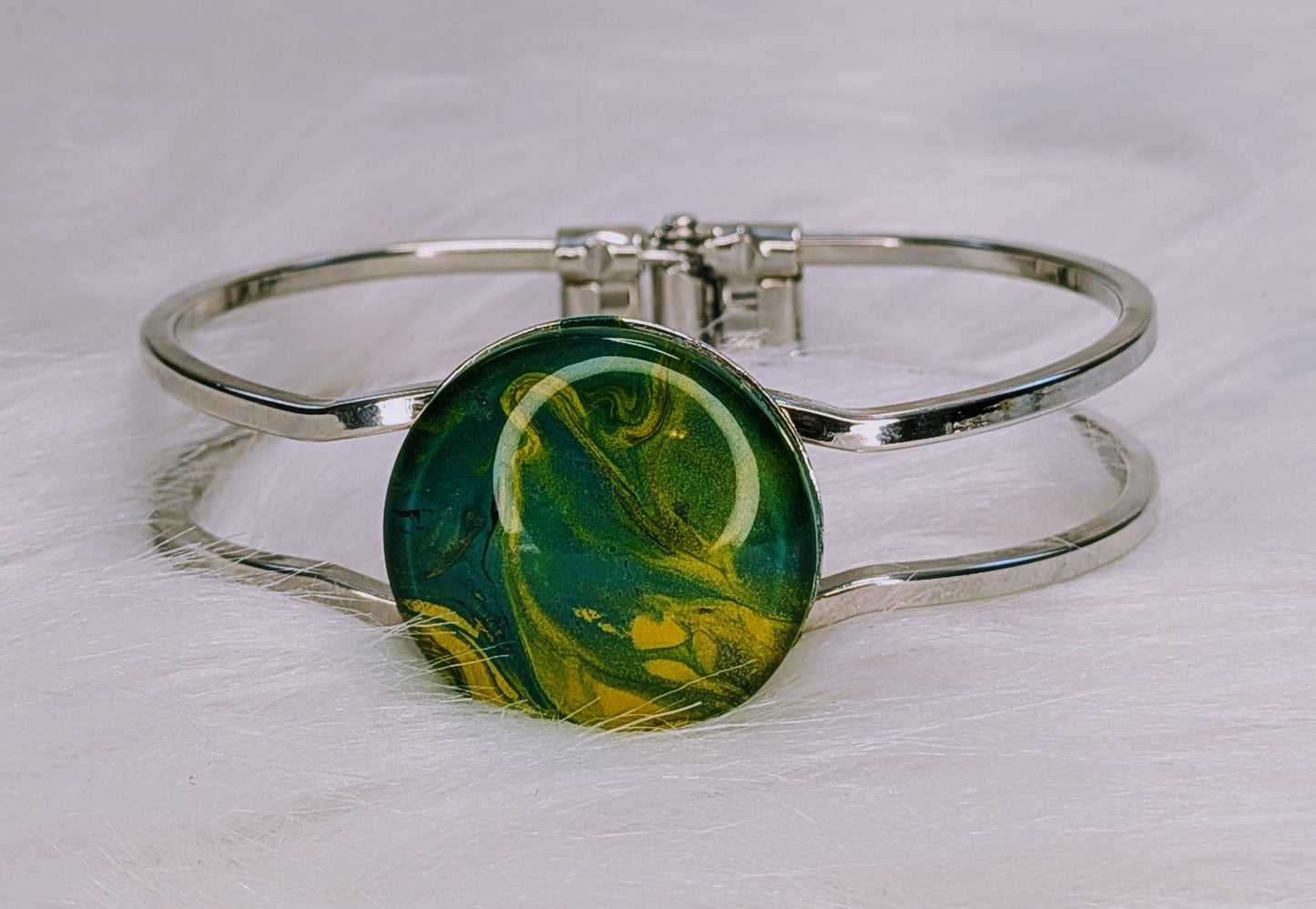 Acrylic Paint Skin Bangle Bracelet