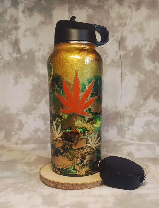 Green and Gold Pot Leaf 32 oz Stainless Steel Hydro Bottle